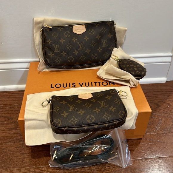 Louis Vuitton Multi Pochette Accessoires - Picture 4 of 12